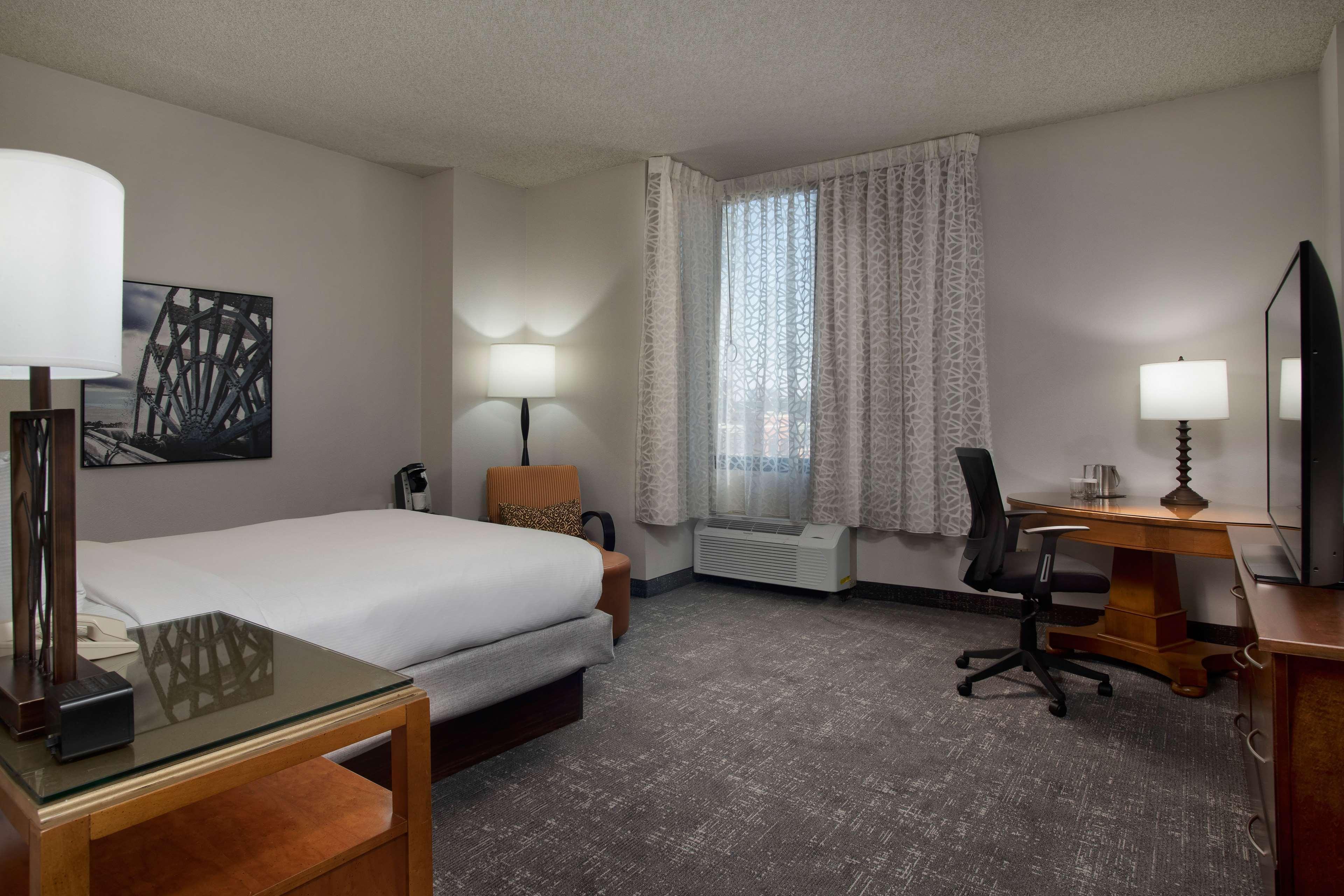 Holiday Inn - Memphis Downtown - Beale St. By Ihg Eksteriør billede